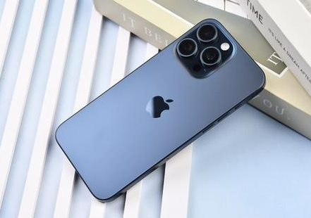 宜都苹果维修点分享iPhone 15 Pro Max屏幕更换全新实操风险 