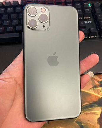 宜都苹果维修点分享iPhone 11 Pro黑屏小众故障解析 